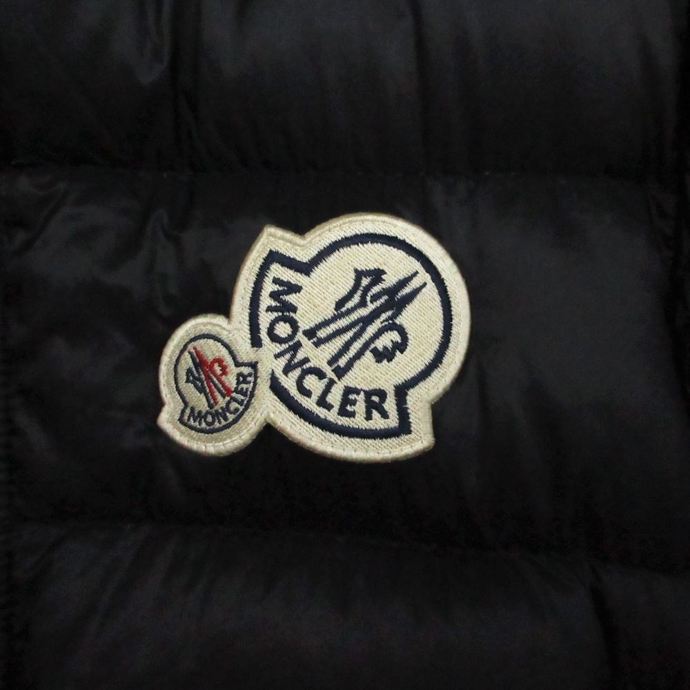 Moncler Bramant Down Jacket Double Logo Patch Nylon Hooded Black — view 5