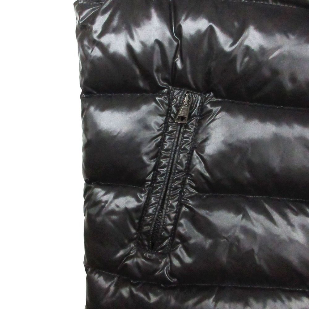Moncler Tib Down Vest Sleeveless Nylon Logo Patch Black — view 7