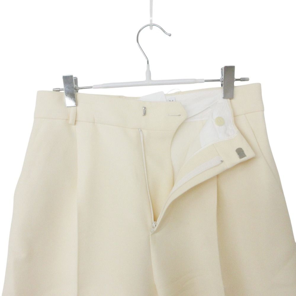 Dior Shorts 1 Tuck Beige — view 4