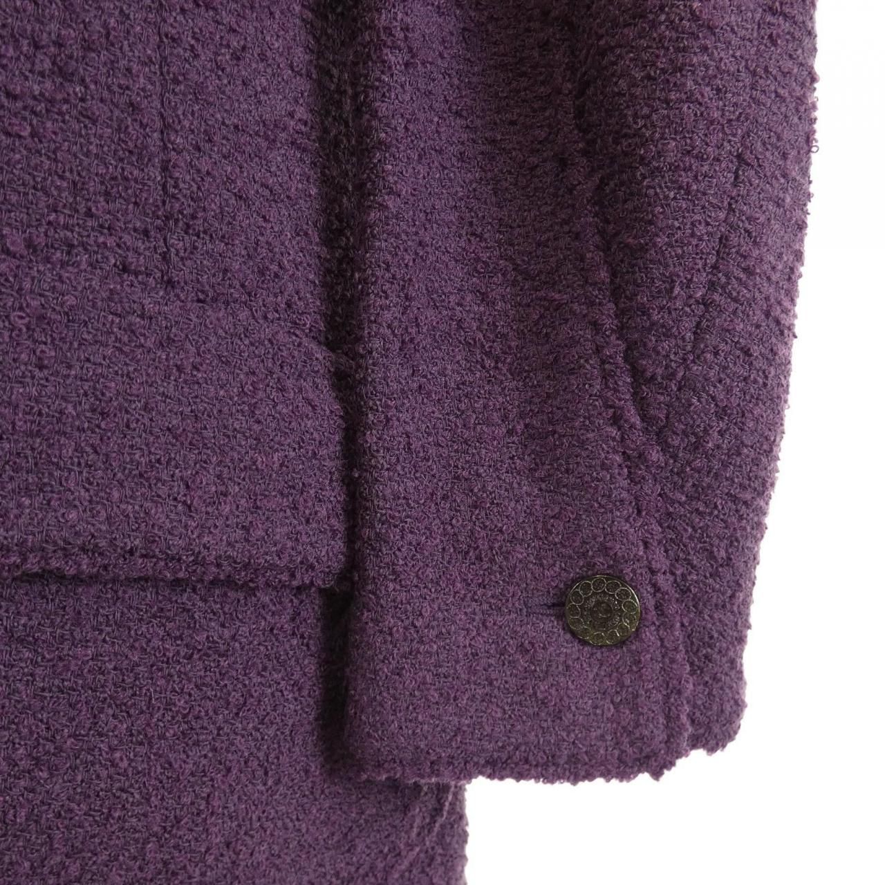 Chanel Jacket Purple — view 6