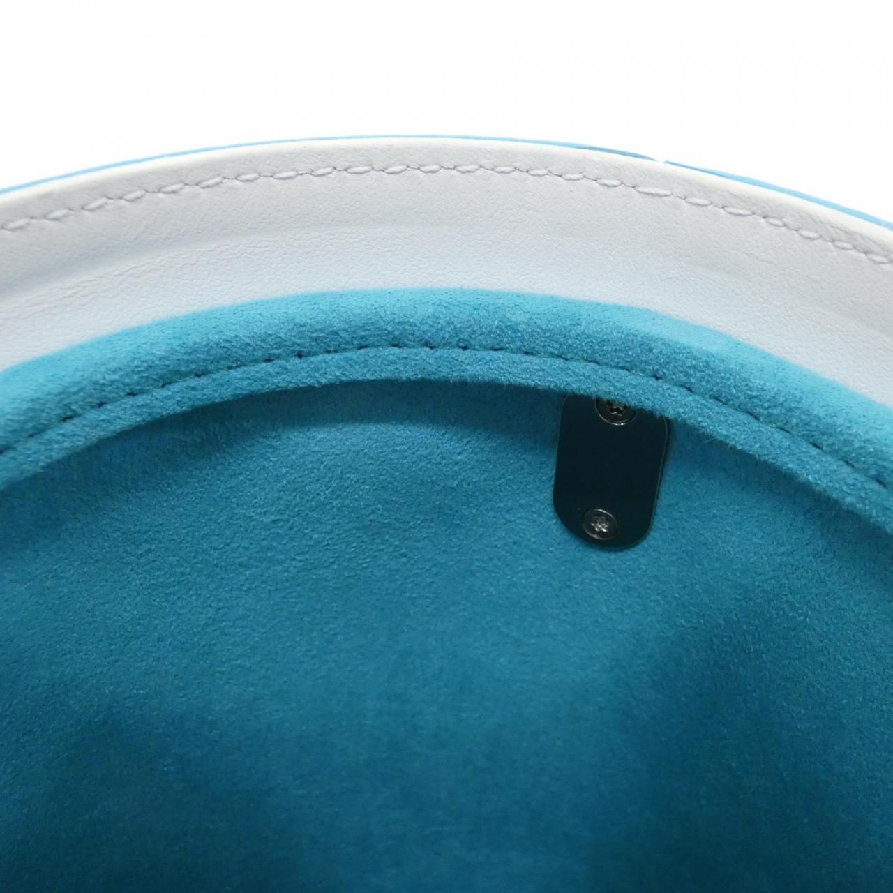 Louis Vuitton LV Paint Can — view 8