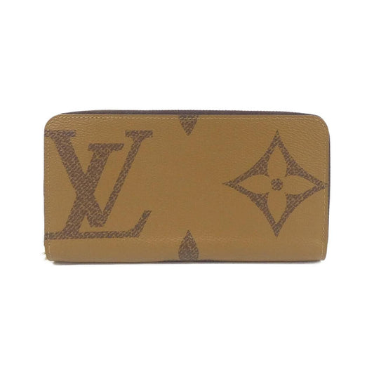 Louis Vuitton Monogram Giant Zippy Wallet