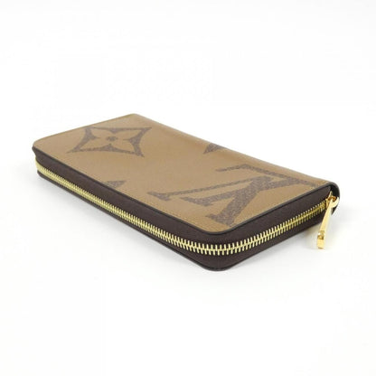 Louis Vuitton Monogram Giant Zippy Wallet — view 2