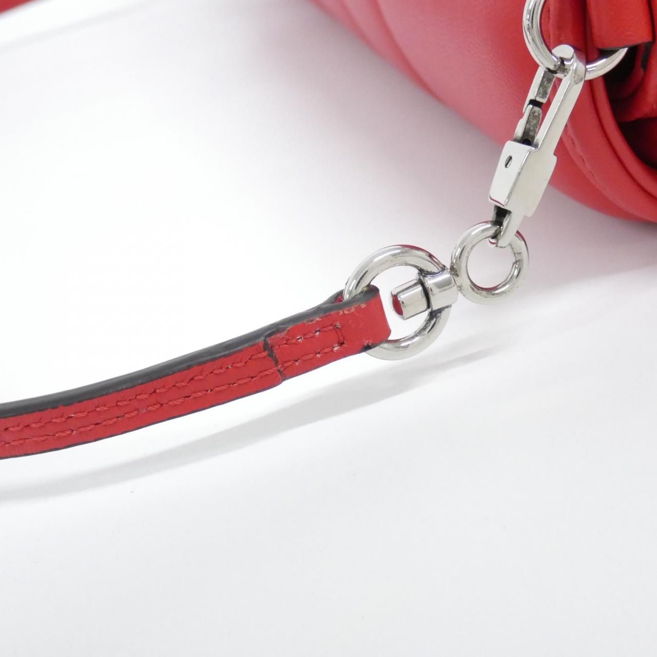 Gucci Shoulder Bag — view 5