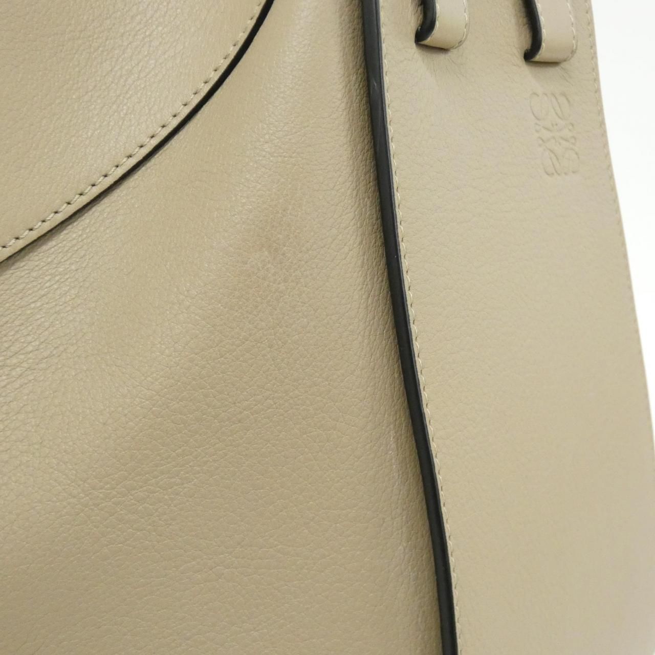 Loewe Hammock Small 387 30 Shoulder — view 5
