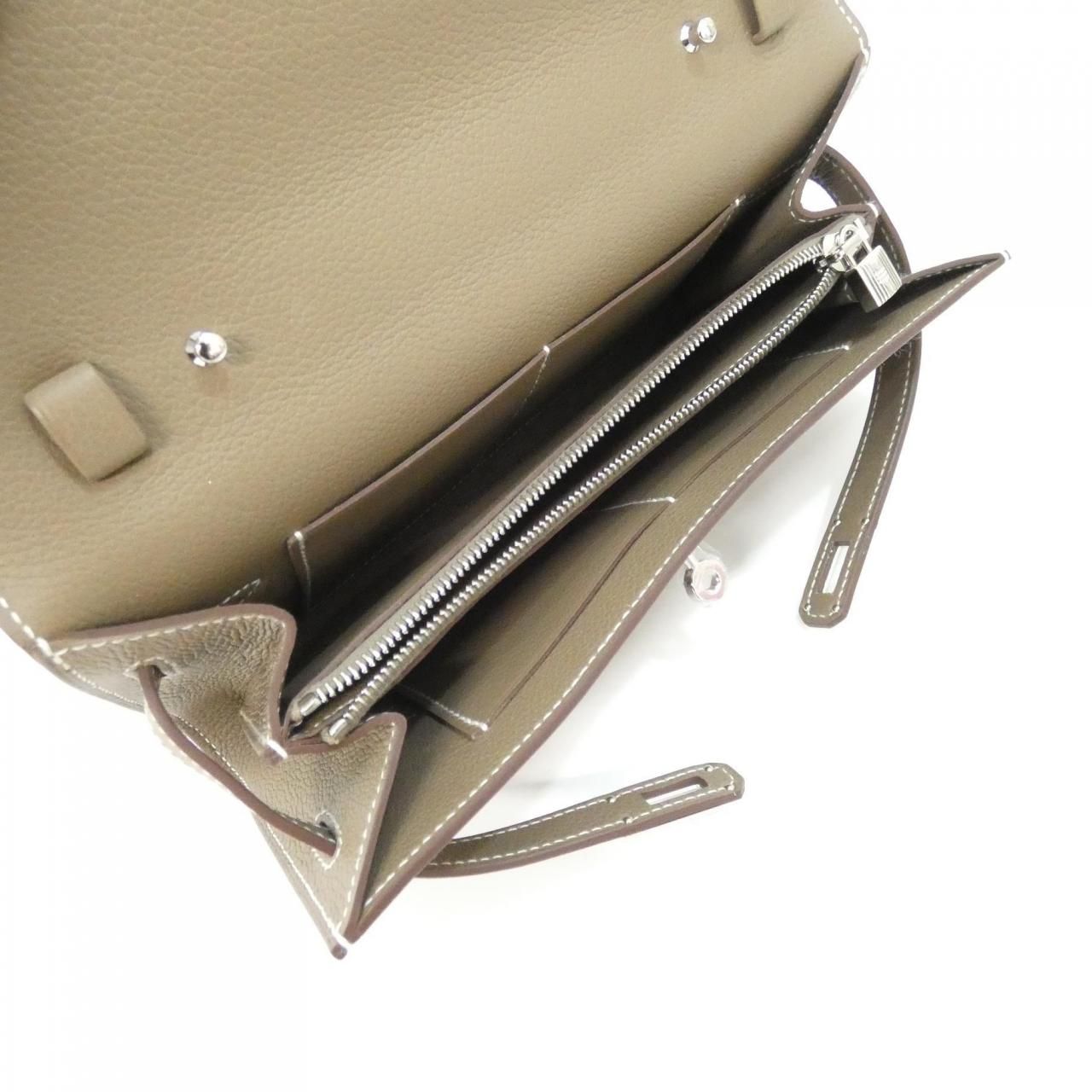 Hermes Kelly Classic to Go Shoulder Wallet — view 6