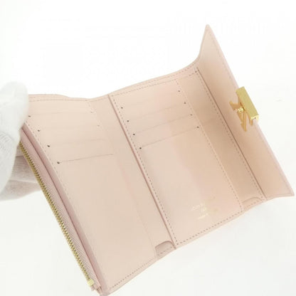 Louis Vuitton Portefeuille Capucines Compact Wallet — view 4