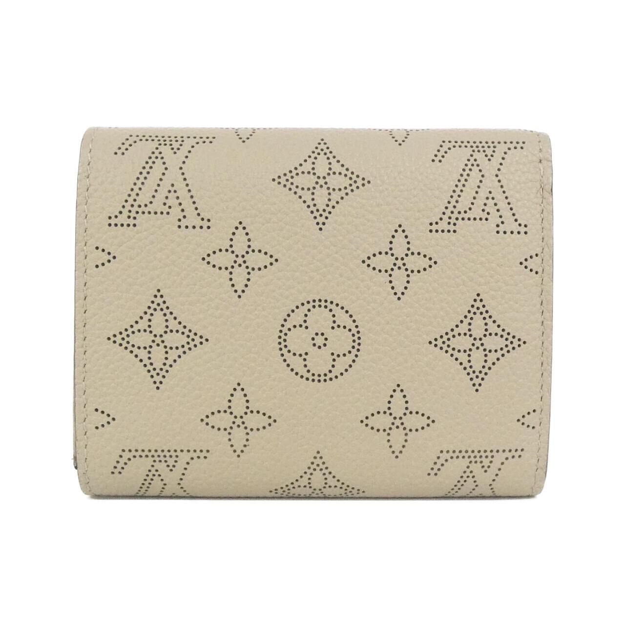Louis Vuitton Mahina Portefeuille Iris Compact Wallet — view 2