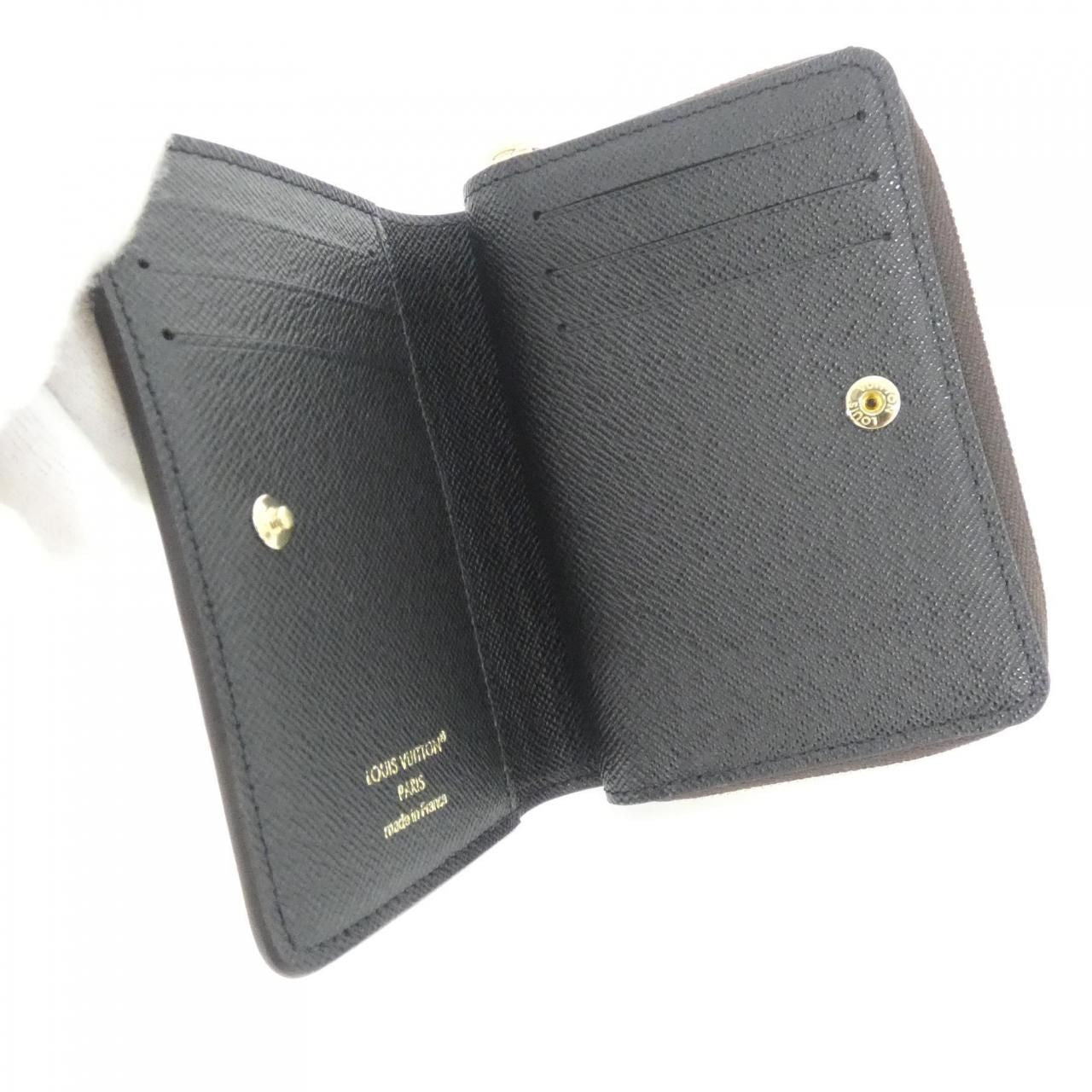 Louis Vuitton Monogram Reverse Portefeuille le Wallet — view 3