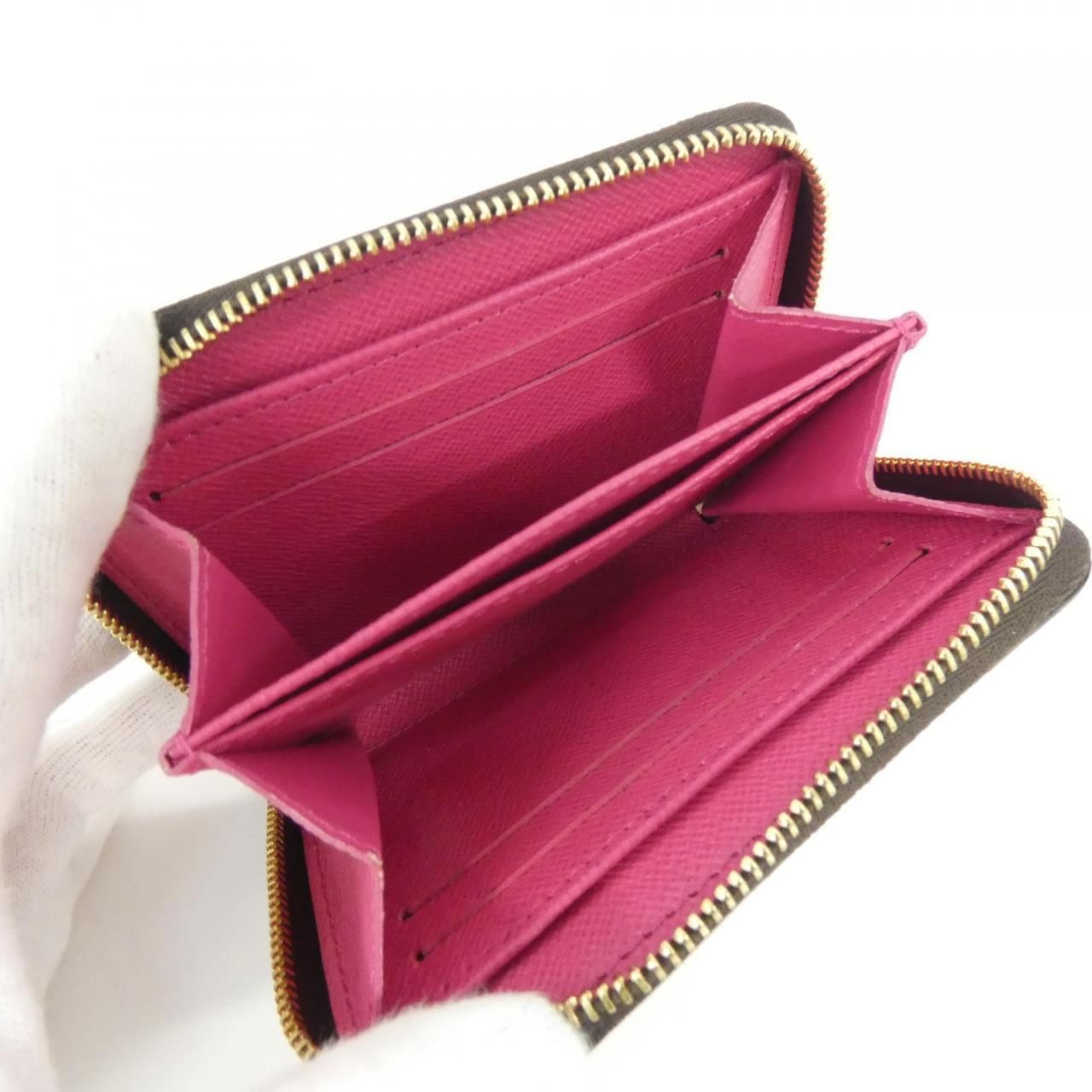 Louis Vuitton Damier Zippy Coin Purse — view 5