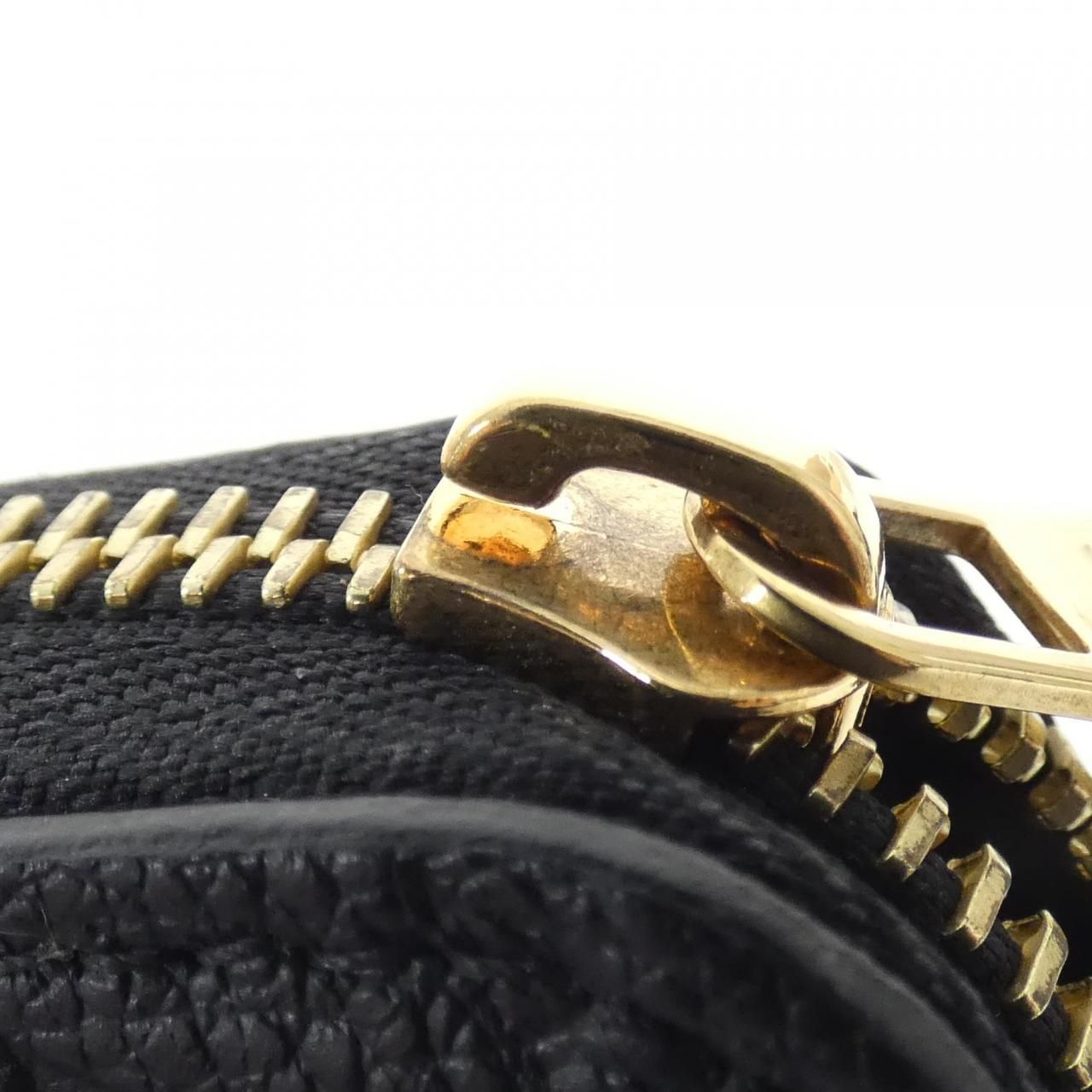 Louis Vuitton Monogram Empreinte Zippy Wallet — view 4