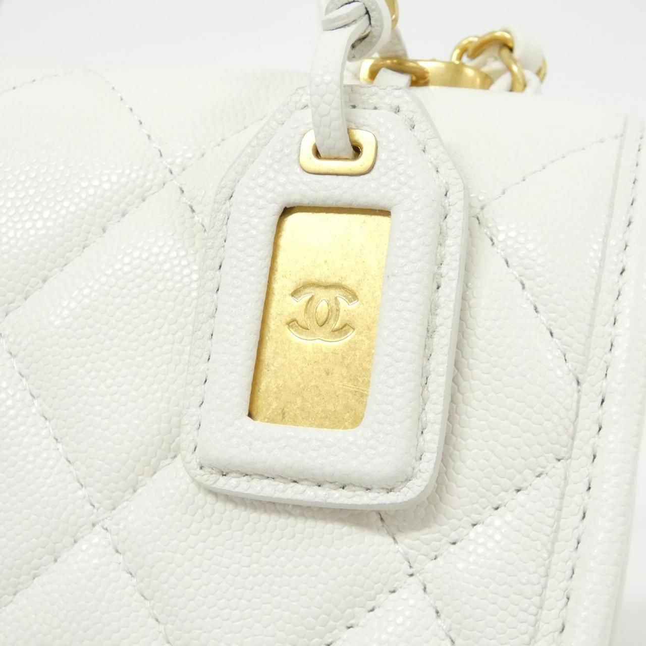 Chanel Shoulder Bag White — view 5