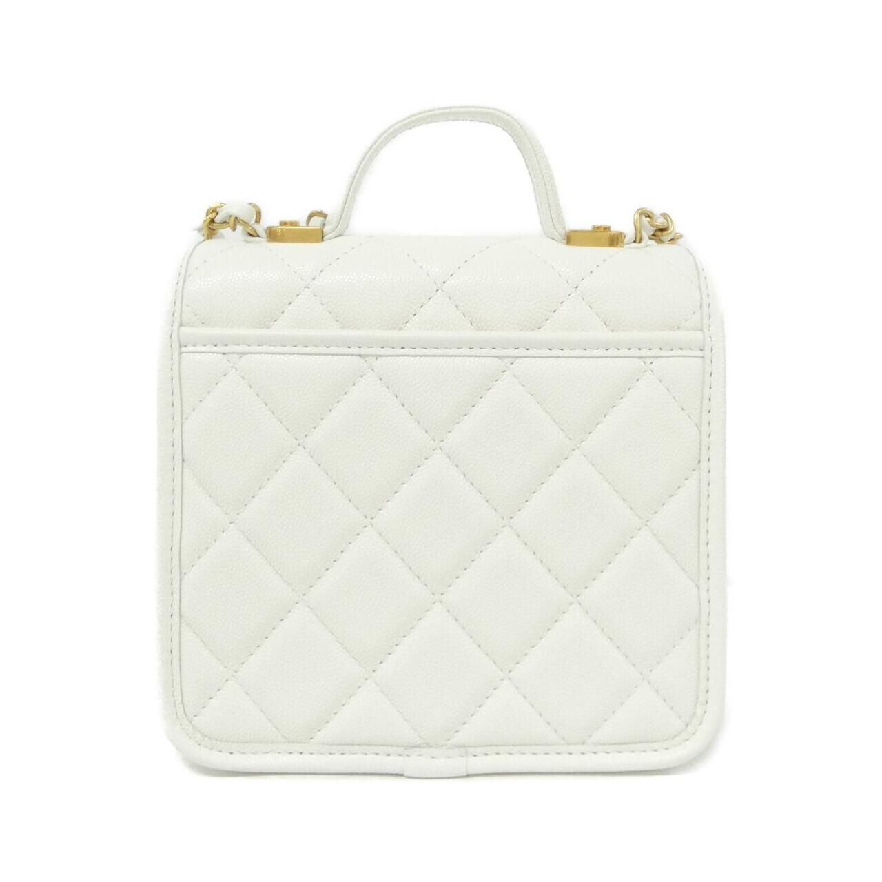 Chanel Shoulder Bag White — view 2