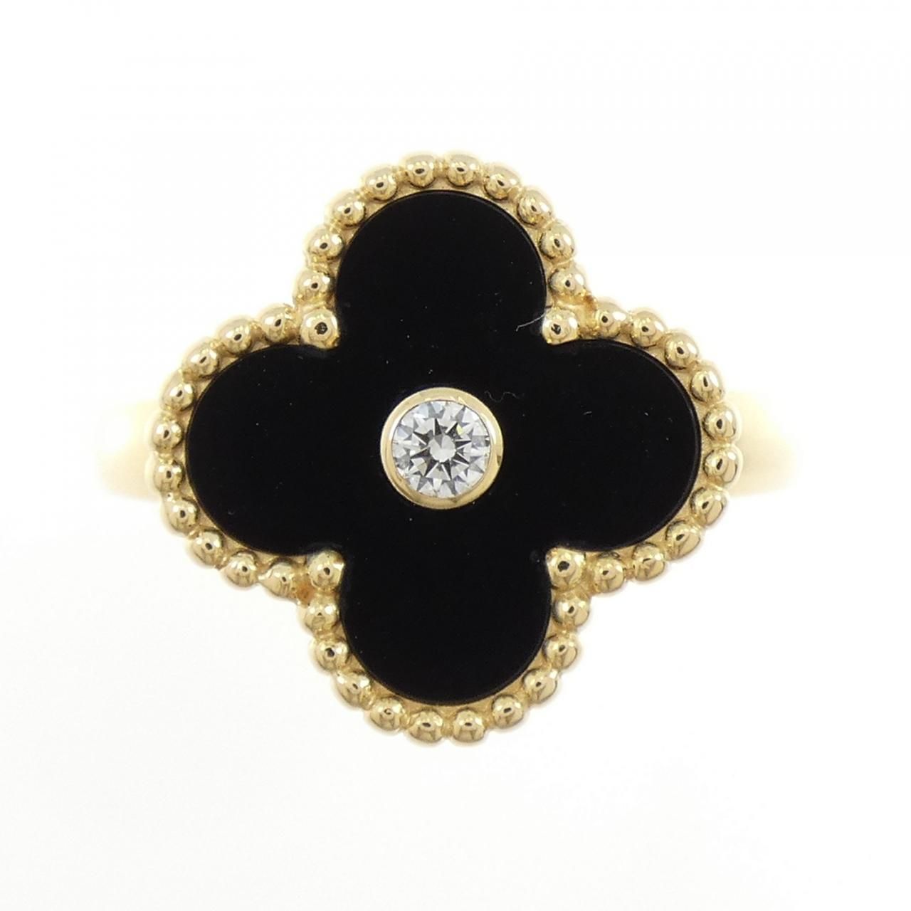 Van Cleef & Arpels Vintage Alhambra Ring — view 2