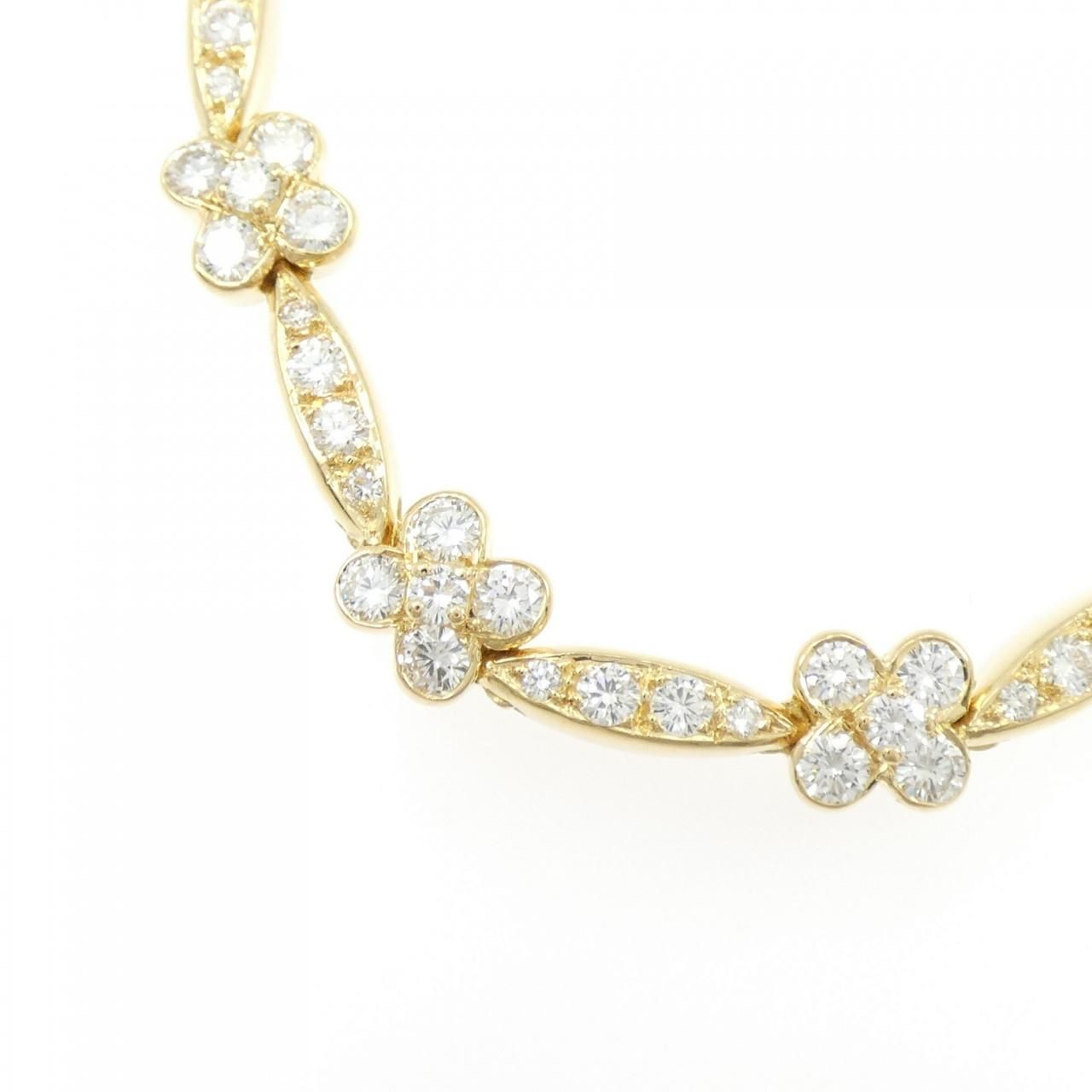 Van Cleef & Arpels Diamond Necklace — view 3