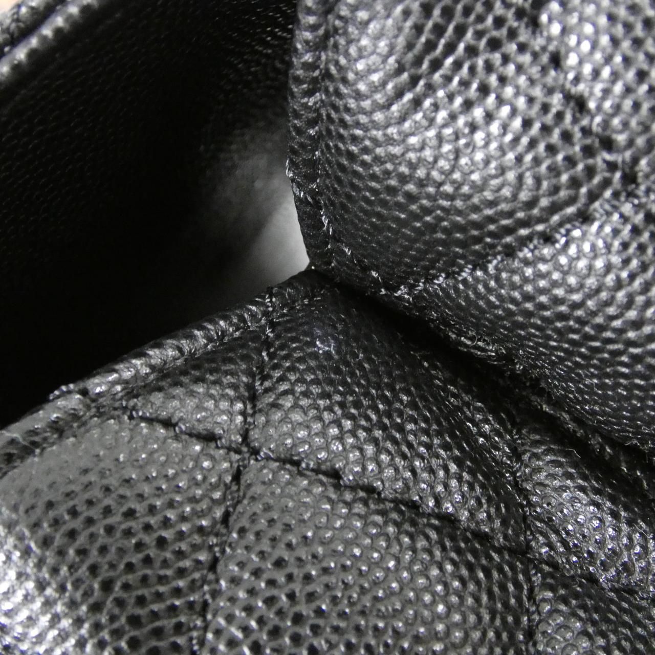 Chanel Bag Handbag Black — view 5