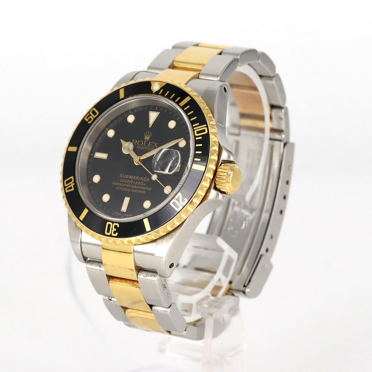 Rolex Submariner Date Automatic Winding P Number Watch — view 2