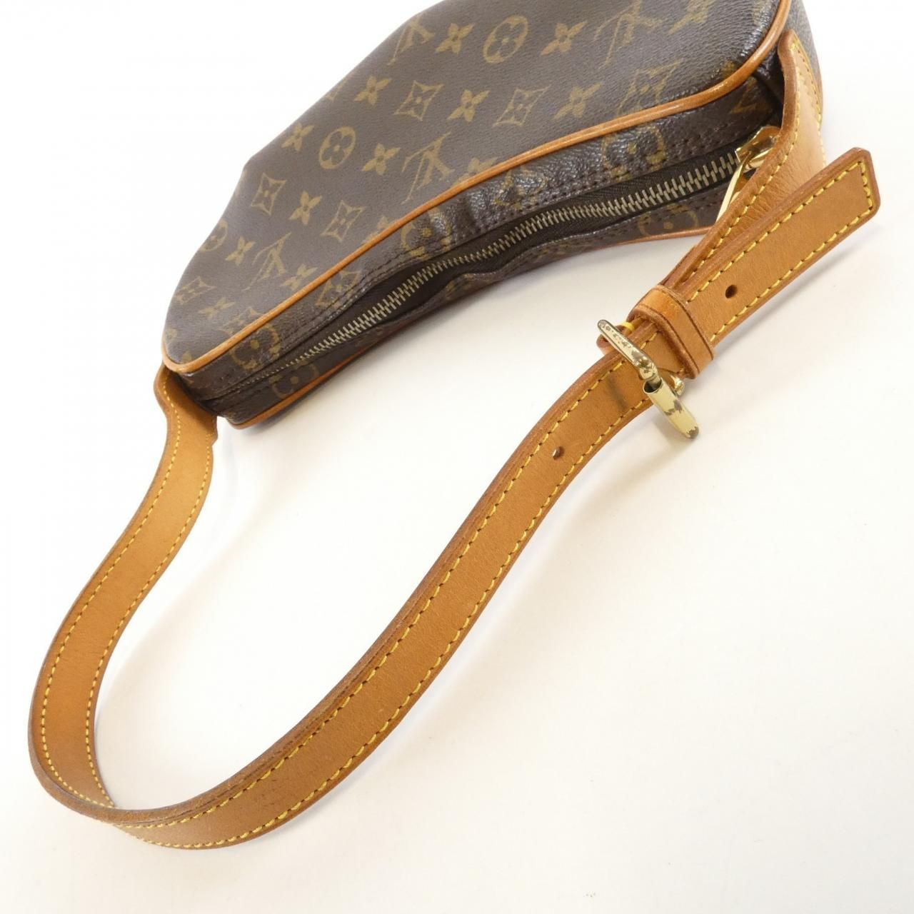 Louis Vuitton Monogram Pochette Croissant Shoulder — view 7