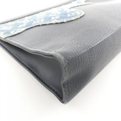 Louis Vuitton Monogram Drip Pochette Voyage — view 3