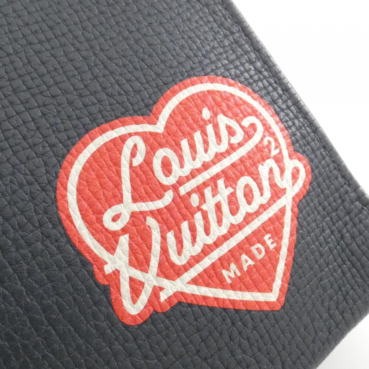 Louis Vuitton Monogram Drip Pochette Voyage — view 4