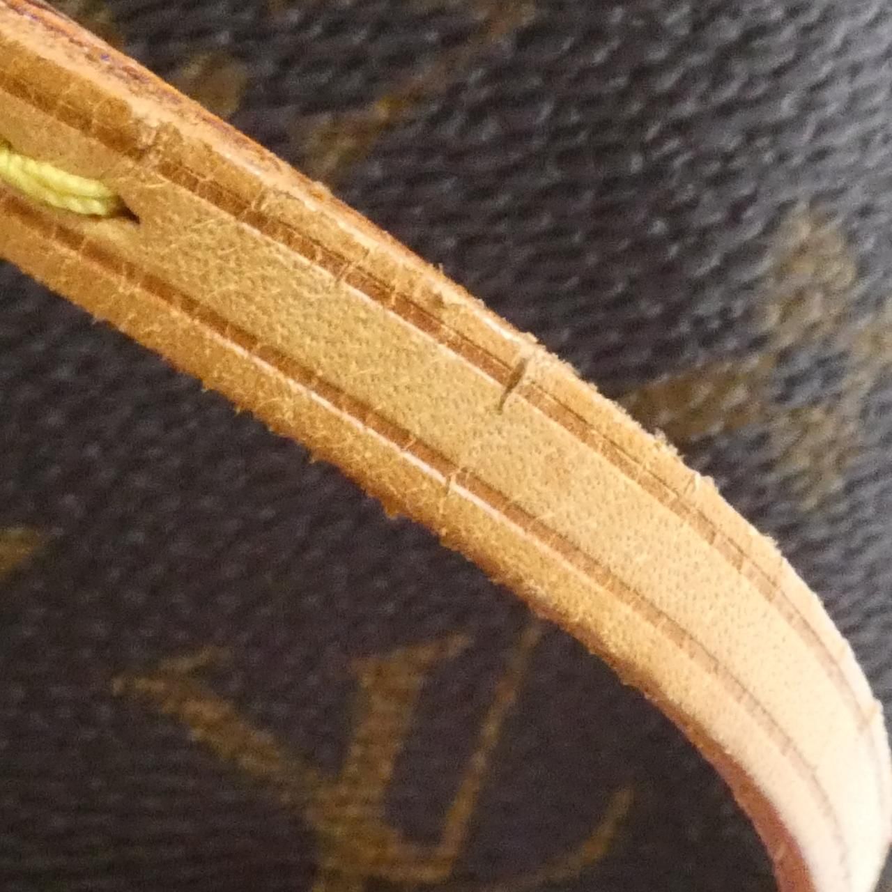 Louis Vuitton Monogram Neverfull MM — view 6