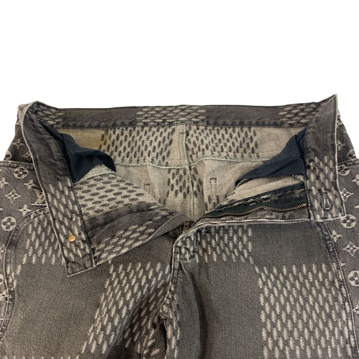 Louis Vuitton Giant Damier Wave Monogram 36 Black Denim Pants Straight — view 6