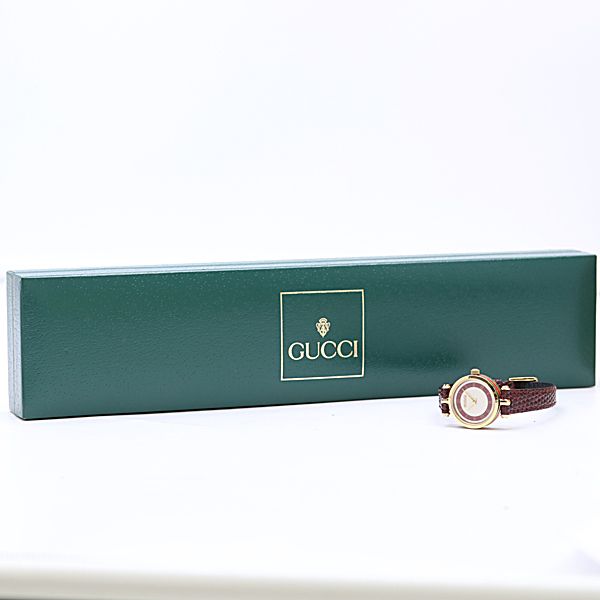 Gucci Sherry Line Quartz Silver Red Dial Watch — view 5