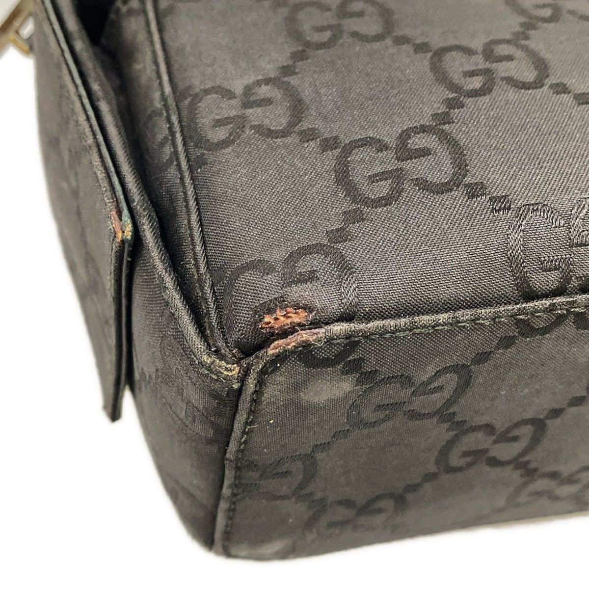 Gucci Shoulder Bag Black — view 6