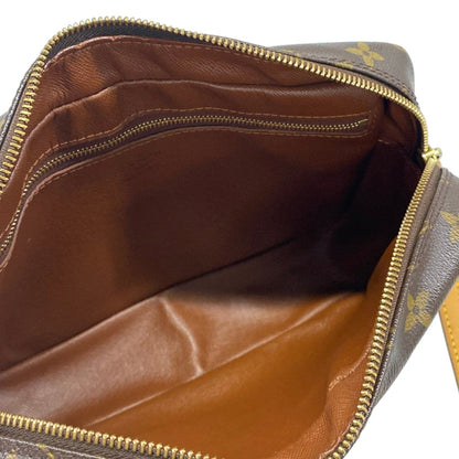 Louis Vuitton Shoulder Bag Monogram Trocadero 27 — view 7