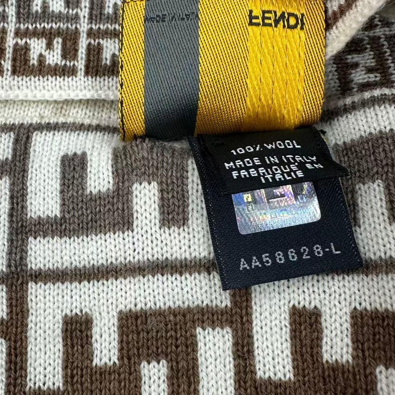Fendi Zucca Pattern FF Logo Scarf Shawl Beige — view 5