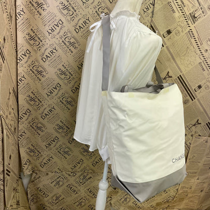 Chanel Tote Shoulder Bag Sports Line White Travel CC Logo — view 4