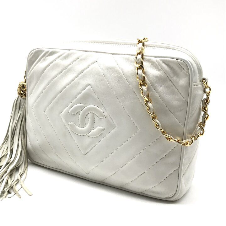 Chanel CC Logo Quilted Lambskin Leather Fringe Chain Shoulder Bag White — view 2