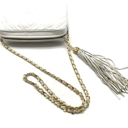 Chanel CC Logo Quilted Lambskin Leather Fringe Chain Shoulder Bag White — view 7