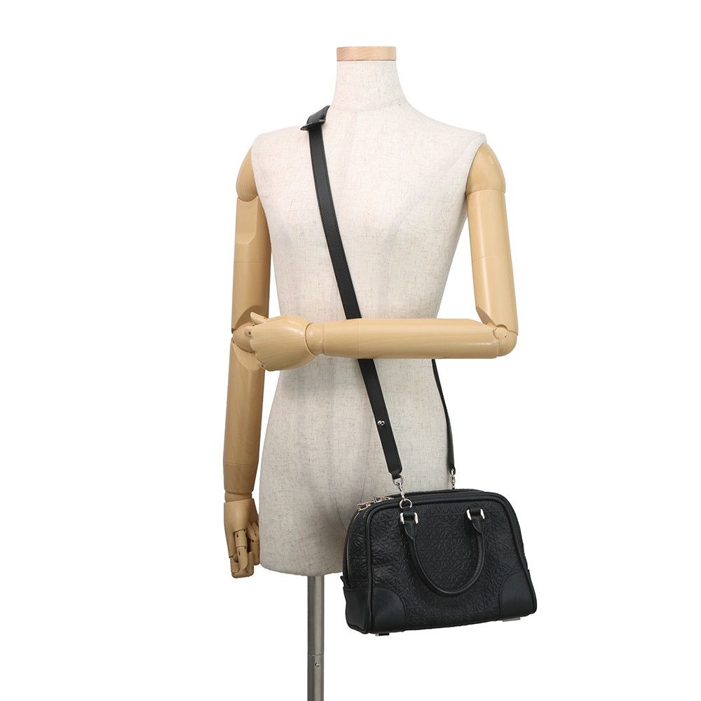 Loewe Repeat Anagram Amazona 75 Small Leather 2-Way Shoulder Bag Black — view 6