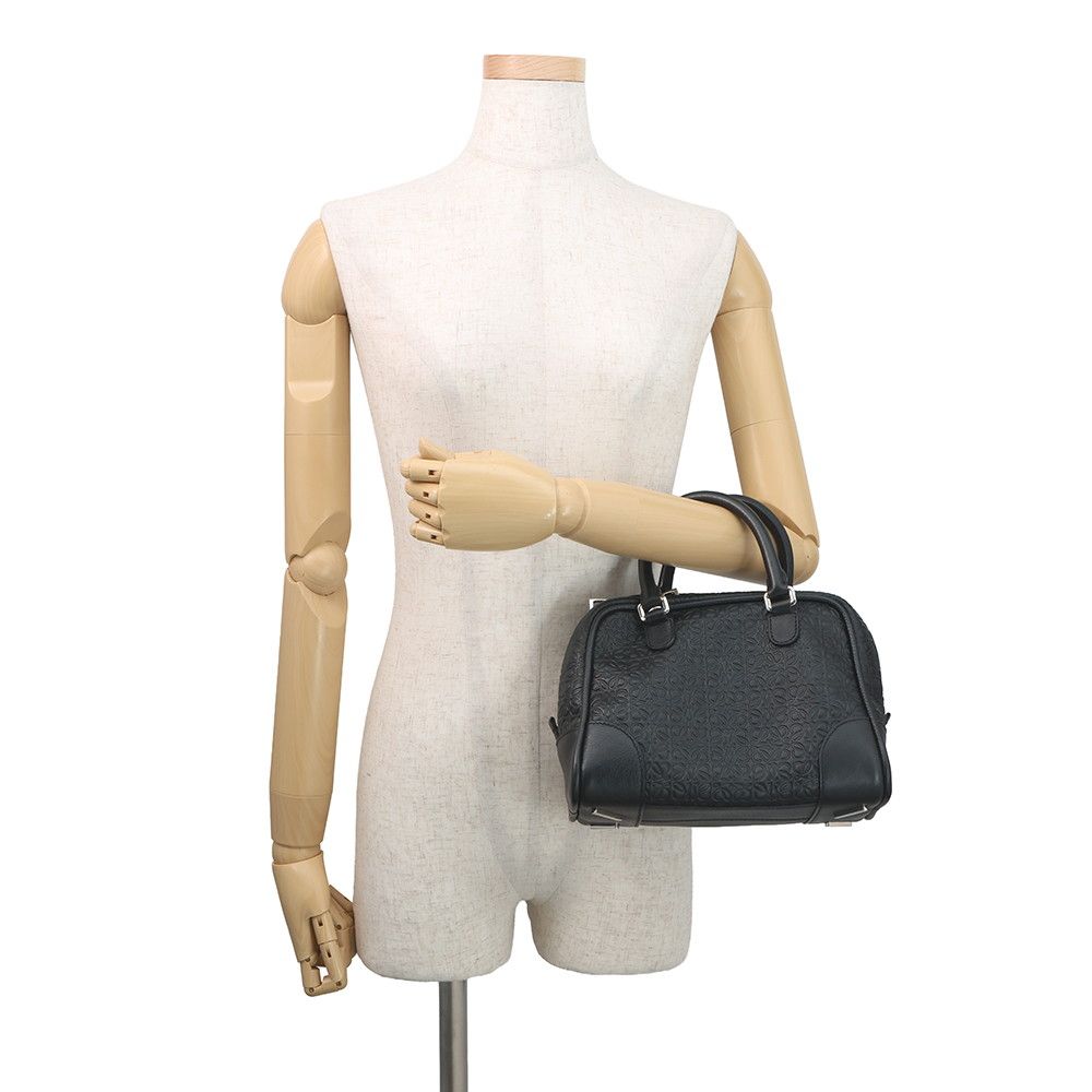 Loewe Repeat Anagram Amazona 75 Small Leather 2-Way Shoulder Bag Black — view 4