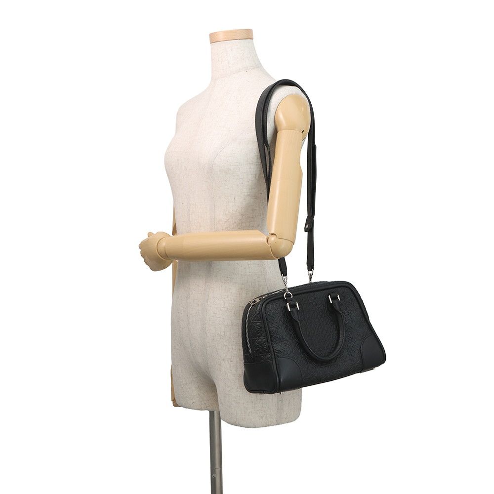 Loewe Repeat Anagram Amazona 75 Small Leather 2-Way Shoulder Bag Black — view 5