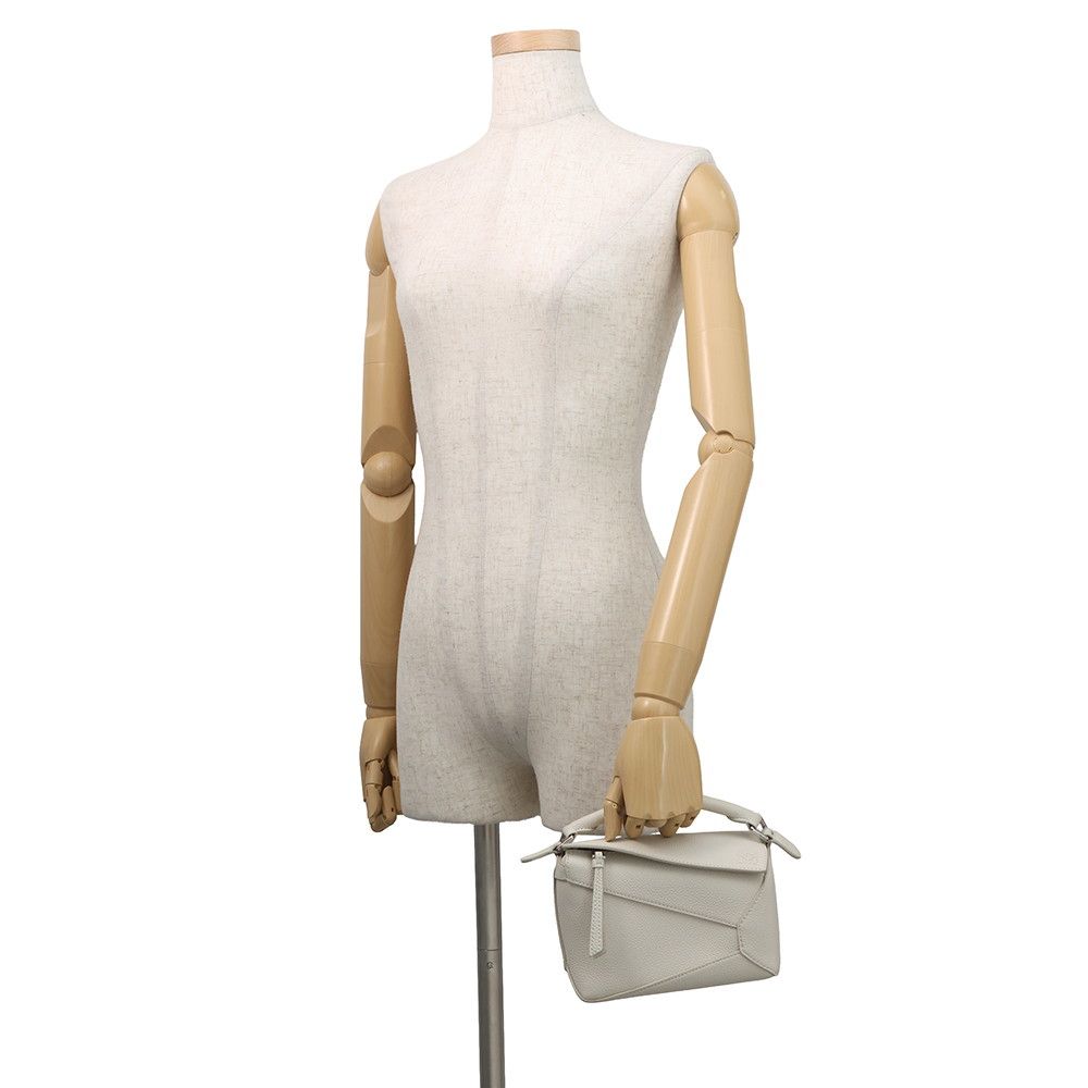 Loewe Puzzle Mini Calf Leather 2-Way Shoulder Bag White — view 4