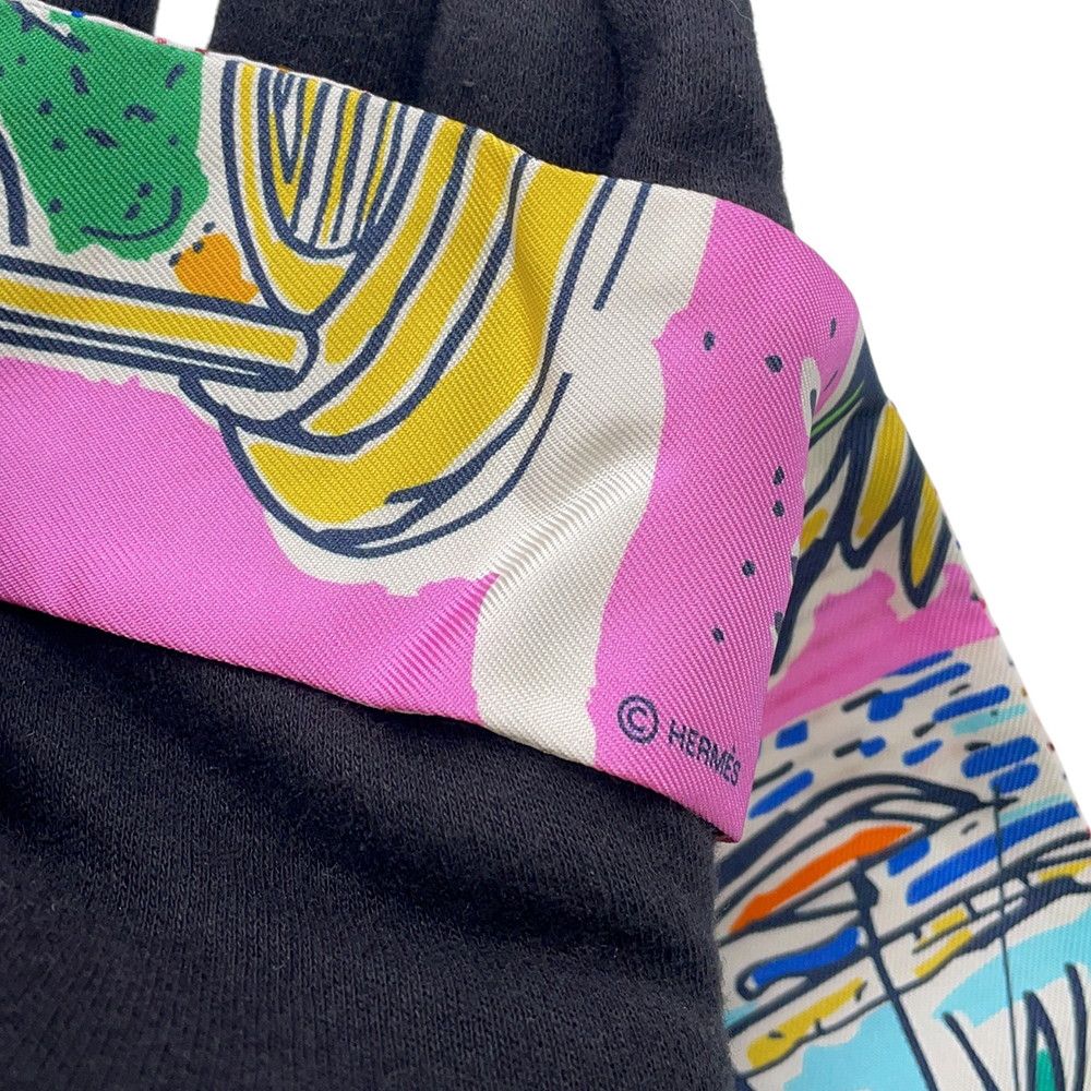 Hermes Scarf Twill Twins Freely en Liberte Silk — view 6