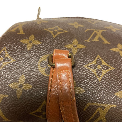Louis Vuitton Papillon 26 Vintage Monogram Drum Handbag Brown — view 9