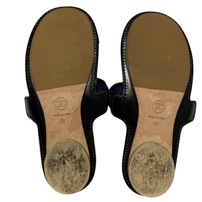 Chanel Camellia CC Logo Leather Sandals 35 Navy — view 4