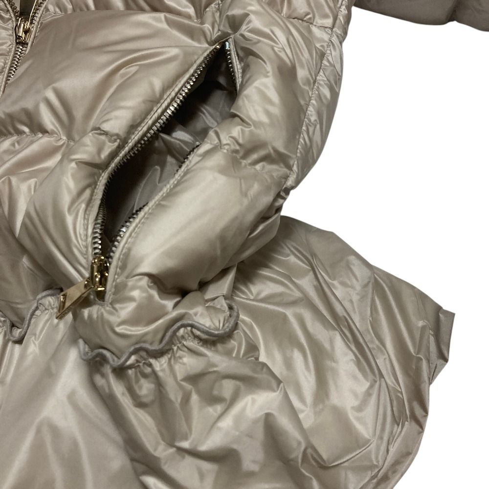 Moncler Anet Down Jacket 00 Beige — view 4