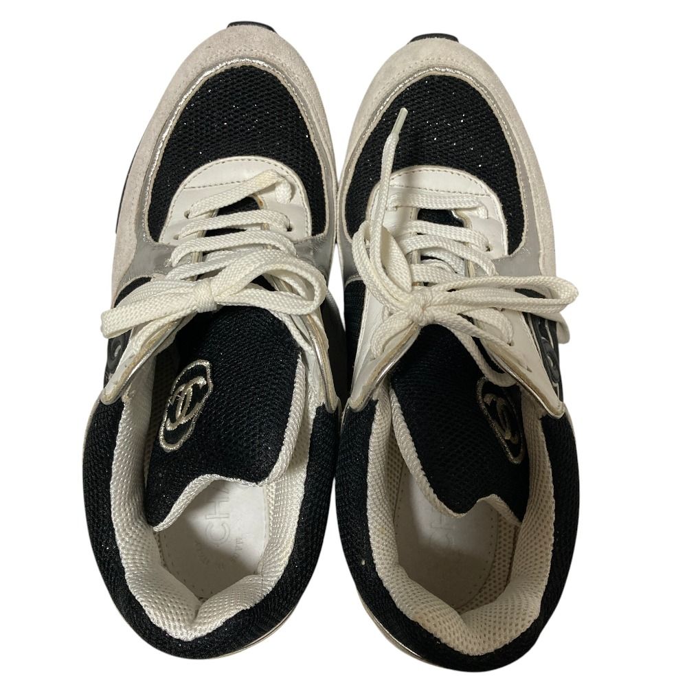 Chanel CC Logo Suede Leather Mesh Sneakers 36 Black White — view 4