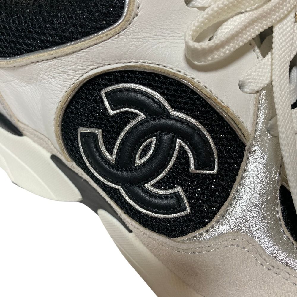 Chanel CC Logo Suede Leather Mesh Sneakers 36 Black White — view 8