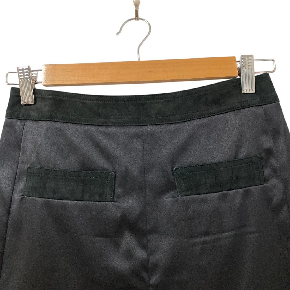 Chanel Silk Suede Skirt 36 Black — view 3
