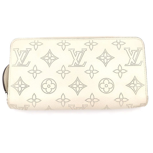 Louis Vuitton Monogram Mahina Zippy Wallet Blanc Card Case White Leather Silver