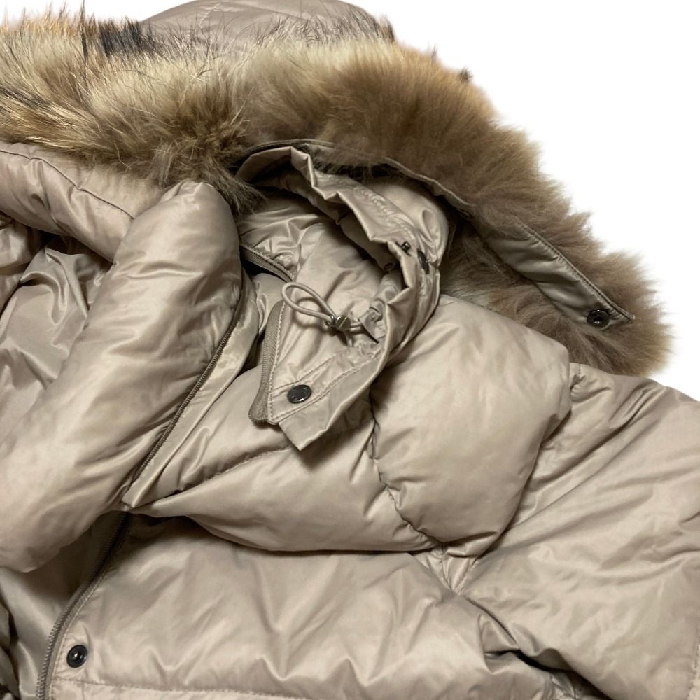 Moncler Valentine Down Jacket 0 Beige — view 5