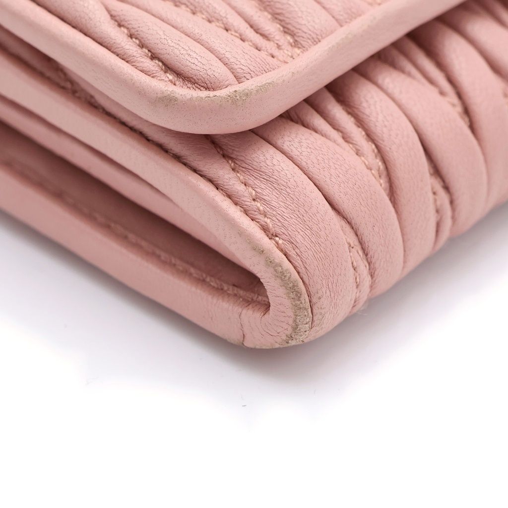 Miu Miu Matelasse Wallet Card Case Pink Leather Gold — view 5