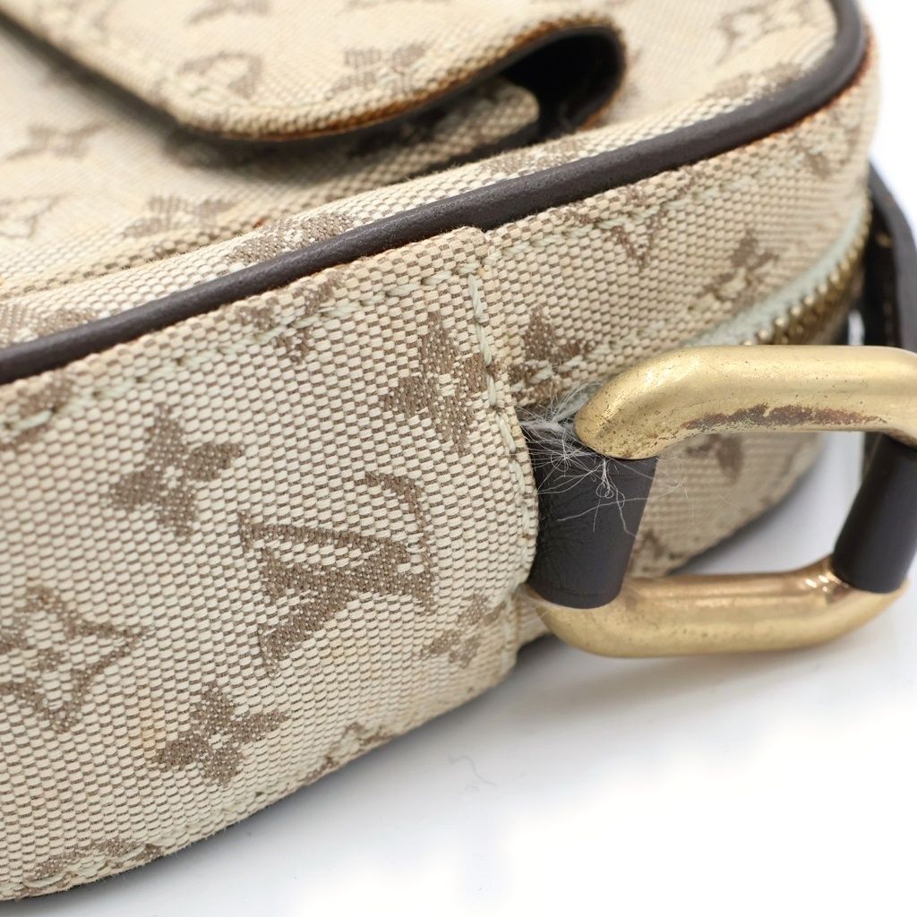 Louis Vuitton Monogram Juliette MM Shoulder — view 6