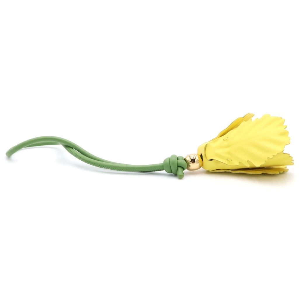 Loewe Tulip Bag Charm Yellow — view 3