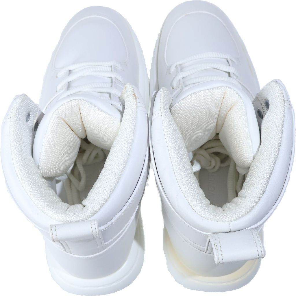 Bottega Veneta Rogo Detailed Hightop Sneaker Logo — view 4